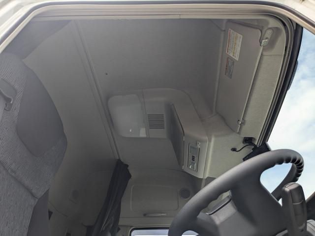 Ref No.A15818283 MITSUBISHI SUPER GREAT Image#9
