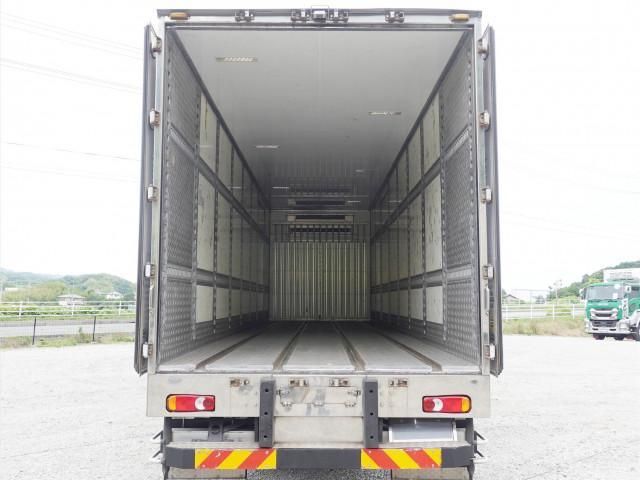 Ref No.A15818368 NISSAN DIESEL QUON Image#12