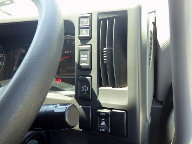 Ref No.A15818372 ISUZU FORWARD Image#19