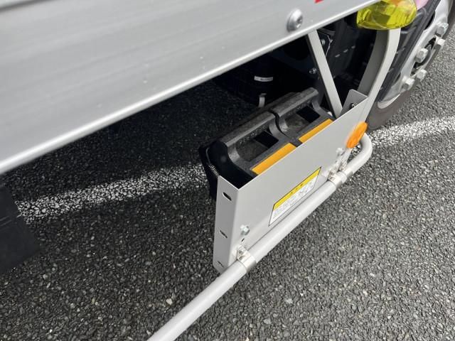 Ref No.A15818380 MITSUBISHI CANTER TRUCK Image#8