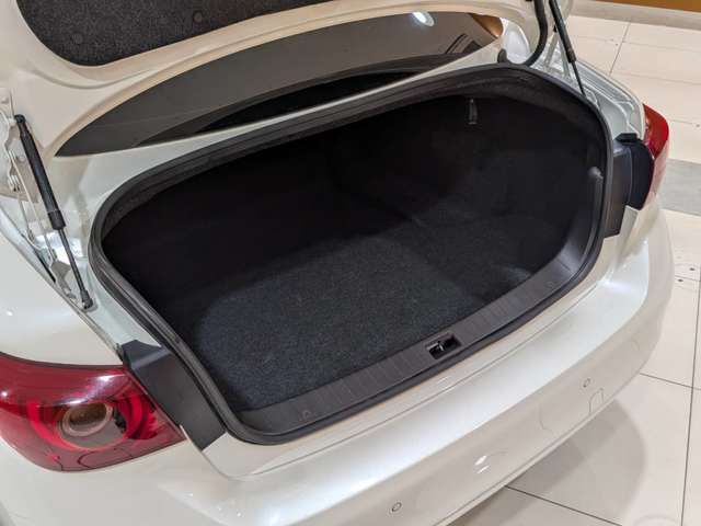 Ref No.A15818397 NISSAN SKYLINE Image#19