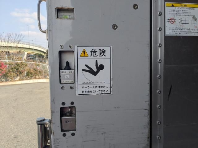 Ref No.A15818400 NISSAN DIESEL QUON Image#16