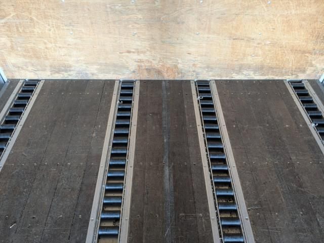 Ref No.A15818400 NISSAN DIESEL QUON Image#18