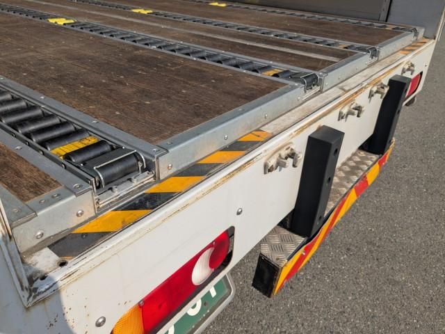 Ref No.A15818400 NISSAN DIESEL QUON Image#10
