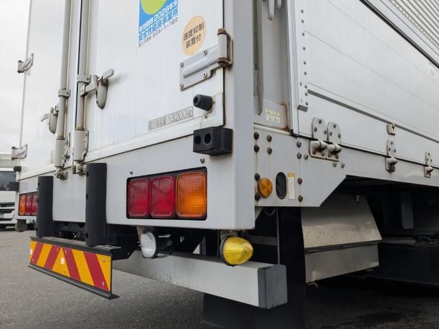 Ref No.A15818406 NISSAN DIESEL QUON Image#7