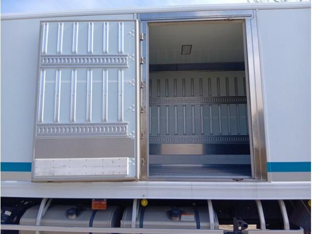 Ref No.A15818644 MITSUBISHI SUPER GREAT Image#9