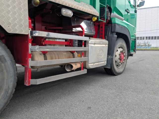 Ref No.A15818660 NISSAN DIESEL QUON Image#13