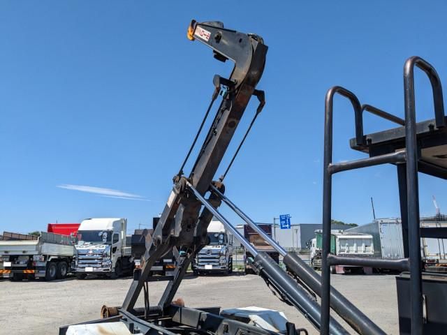 Ref No.A15818661 ISUZU FORWARD Image#20