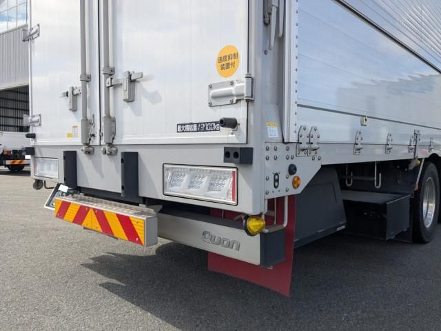 Ref No.A15818670 NISSAN DIESEL QUON Image#6