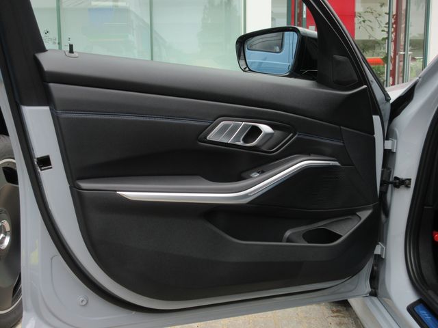 Ref No.A15818692 BMW 3 SERIES Image#19