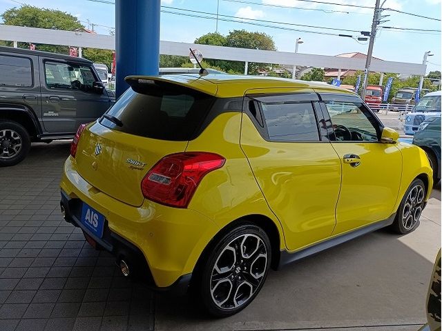 Ref No.A15818694 SUZUKI SWIFT Image#8