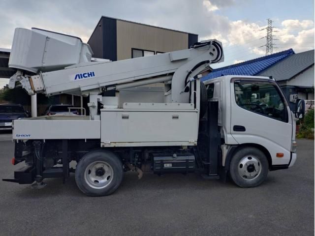HINO DUTRO