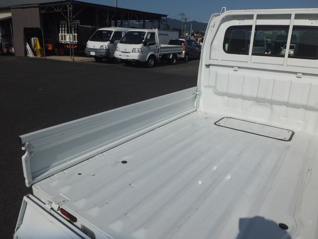 Ref No.A15818952 NISSAN NT100CLIPPER Image#10