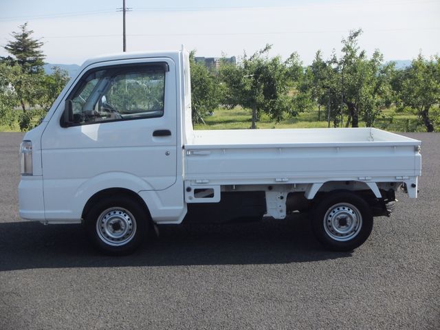 Ref No.A15818952 NISSAN NT100CLIPPER Image#5