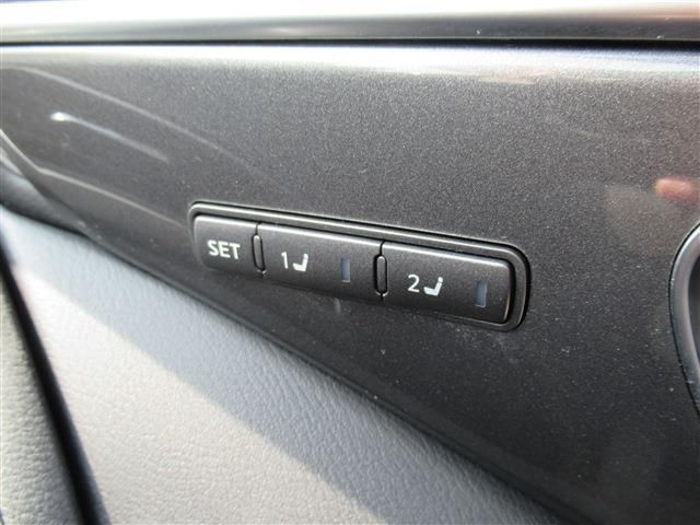 Ref No.A15819071 NISSAN SKYLINE Image#17