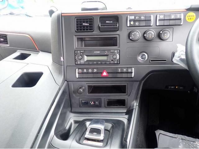Ref No.A15831988 MITSUBISHI SUPER GREAT Image#18