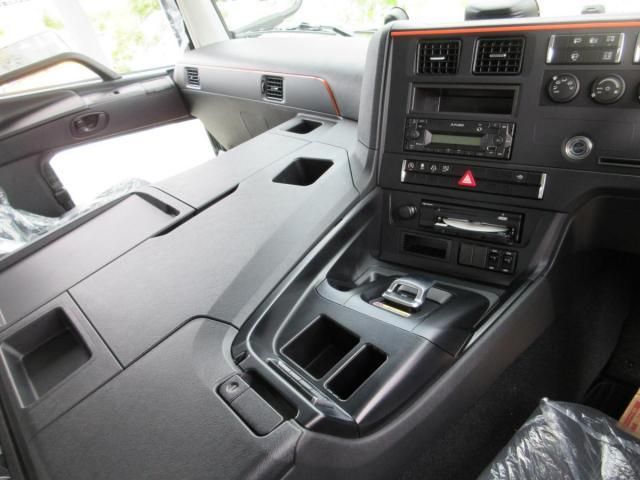 Ref No.A15831999 MITSUBISHI SUPER GREAT Image#11