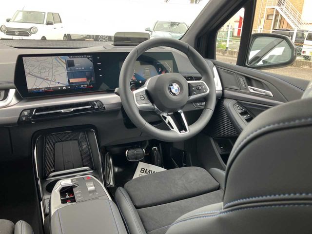 Ref No.A15832084 BMW 2 SERIES Image#2