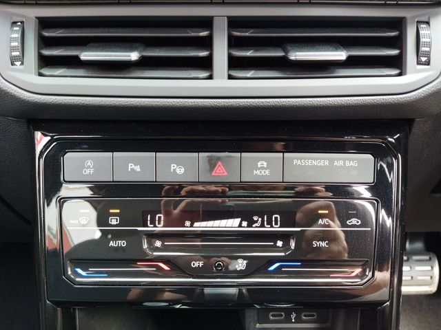 Ref No.A15837102 VOLKSWAGEN T-CROSS Image#18