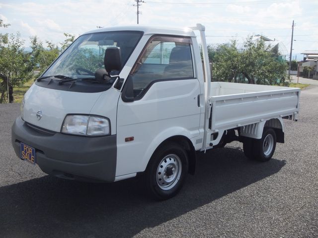 NISSAN VANETTE TRUCK
