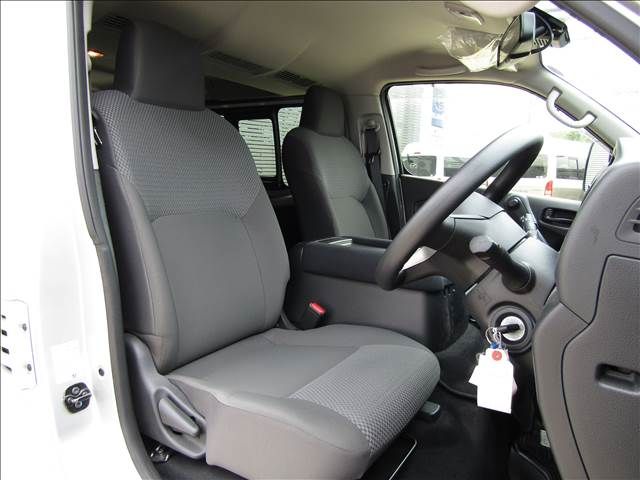 Ref No.A15837360 NISSAN CARAVAN Image#12