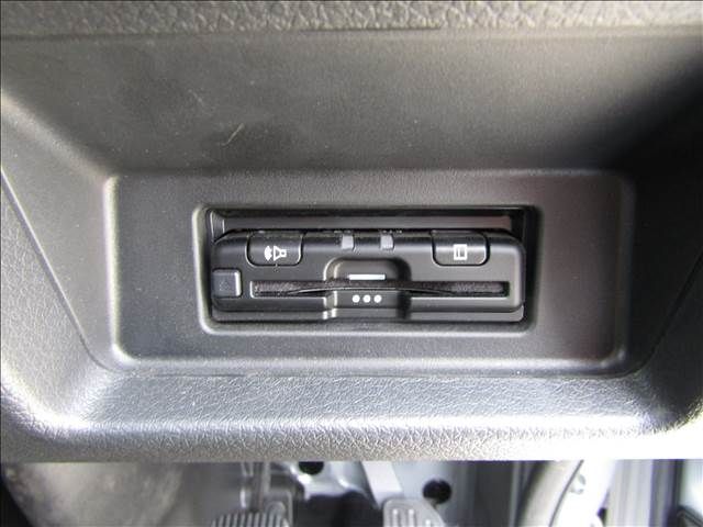 Ref No.A15837360 NISSAN CARAVAN Image#9