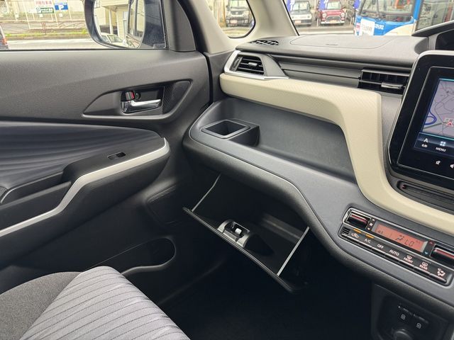 Ref No.A15837466 MITSUBISHI DELICA D2 Image#19