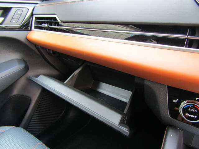 Ref No.A15837508 MITSUBISHI OUTLANDER PHEV Image#18