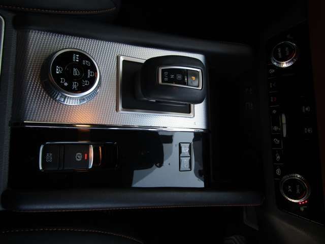 Ref No.A15837510 MITSUBISHI OUTLANDER PHEV Image#16