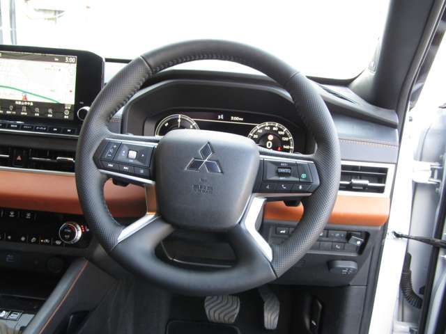Ref No.A15837510 MITSUBISHI OUTLANDER PHEV Image#14