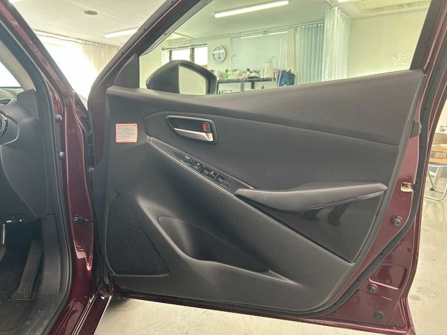 Ref No.A15837730 MAZDA DEMIO Image#15