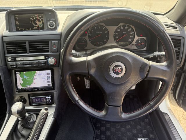 Ref No.A15841565 NISSAN SKYLINE Image#16