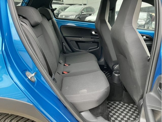 Ref No.A15841815 VOLKSWAGEN UP Image#13
