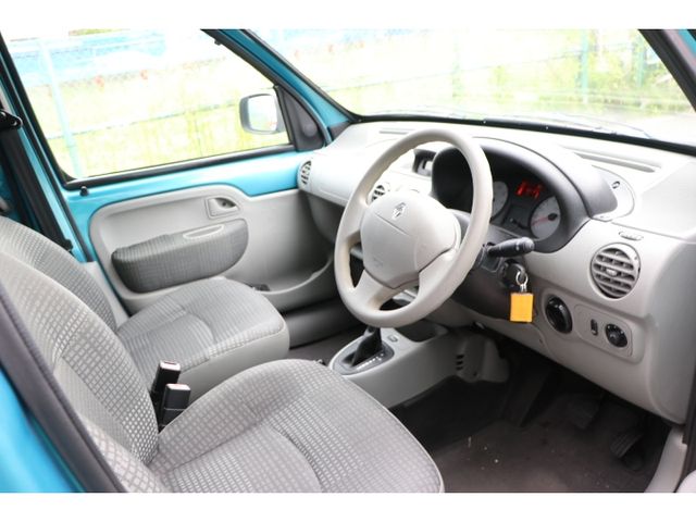 Ref No.A15841825 Renault KANGOO Image#13