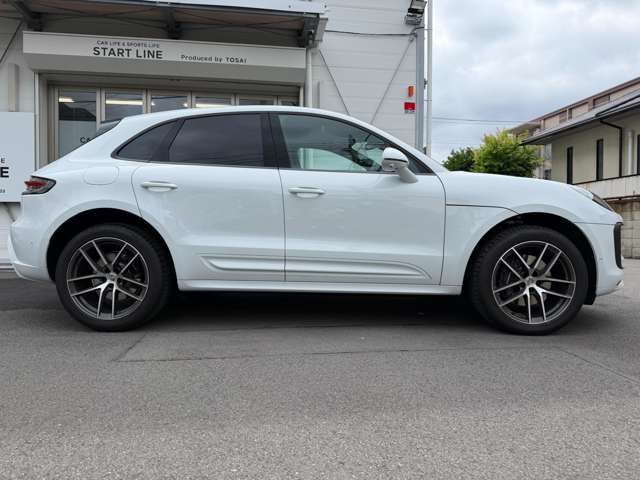 Ref No.A15842369 PORSCHE MACAN Image#4