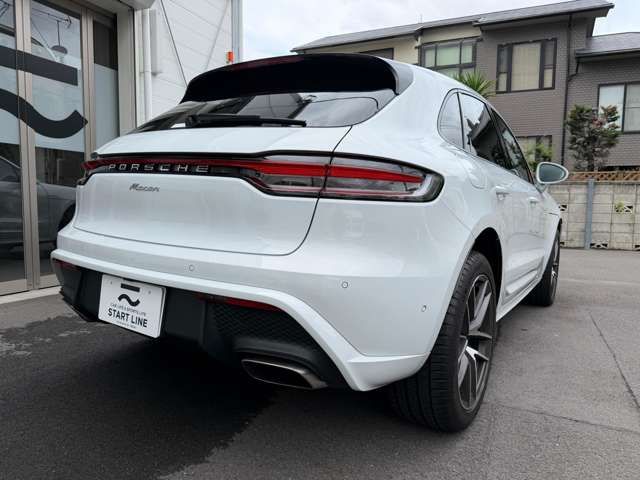 Ref No.A15842369 PORSCHE MACAN Image#17