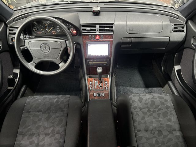 Ref No.A15842580 MERCEDES C CLASS Image#12