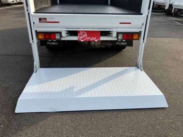 Ref No.A15842581 MITSUBISHI CANTER TRUCK Image#8