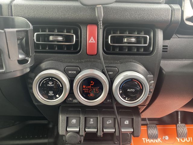 Ref No.A15842612 SUZUKI JIMNY NOMADE Image#15