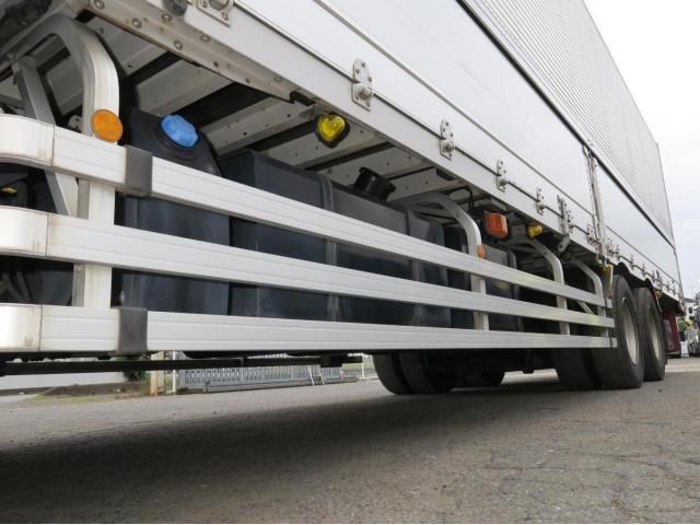 Ref No.A15842621 NISSAN DIESEL QUON Image#17