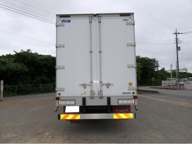 Ref No.A15842621 NISSAN DIESEL QUON Image#5