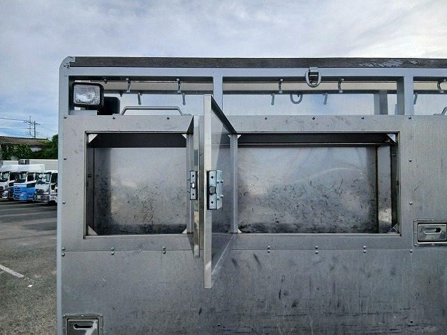 Ref No.A15842639 ISUZU FORWARD Image#11