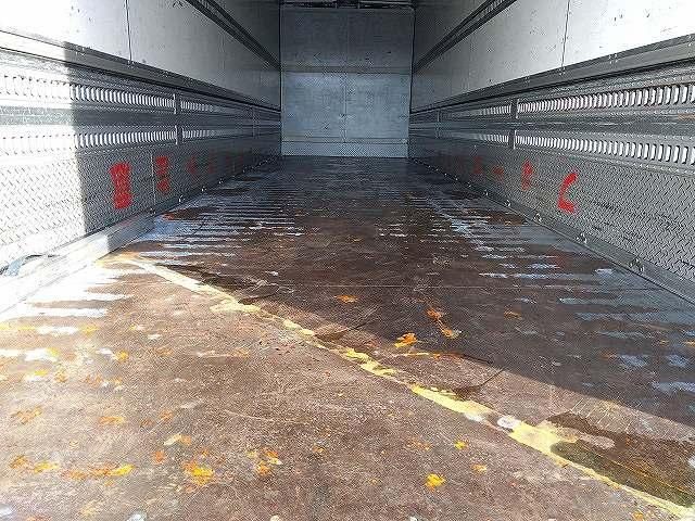 Ref No.A15842643 NISSAN DIESEL QUON Image#9