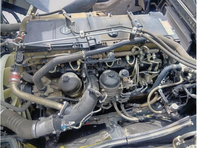 Ref No.A15842652 MITSUBISHI SUPER GREAT Image#18