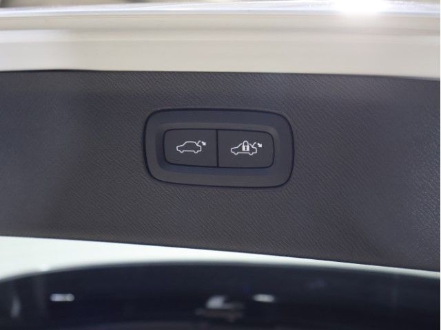 Ref No.A15861348 VOLVO XC90 Image#9