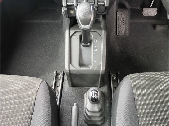 Ref No.A15861632 SUZUKI JIMNY Image#14