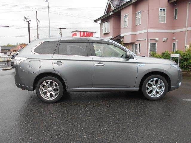 Ref No.A15861672 MITSUBISHI OUTLANDER PHEV Image#20