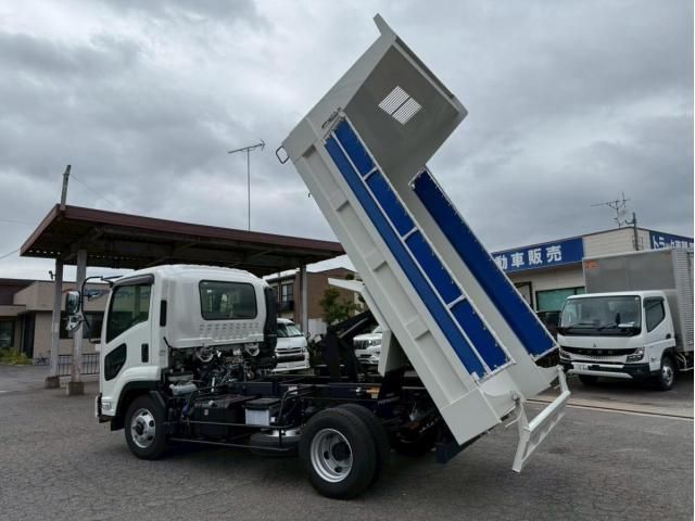 Ref No.A15861766 ISUZU FORWARD Image#2
