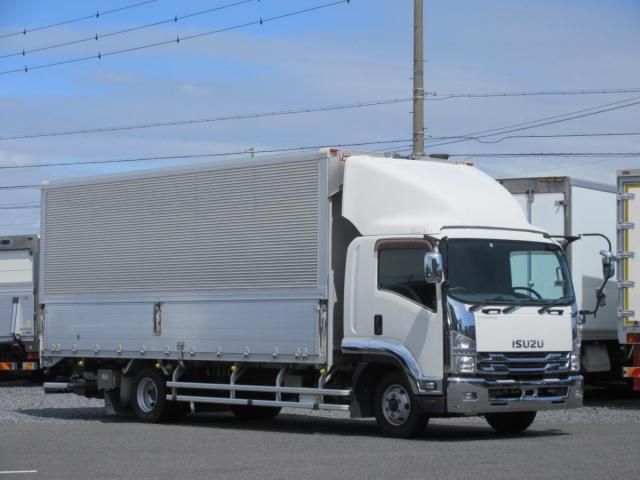 ISUZU FORWARD