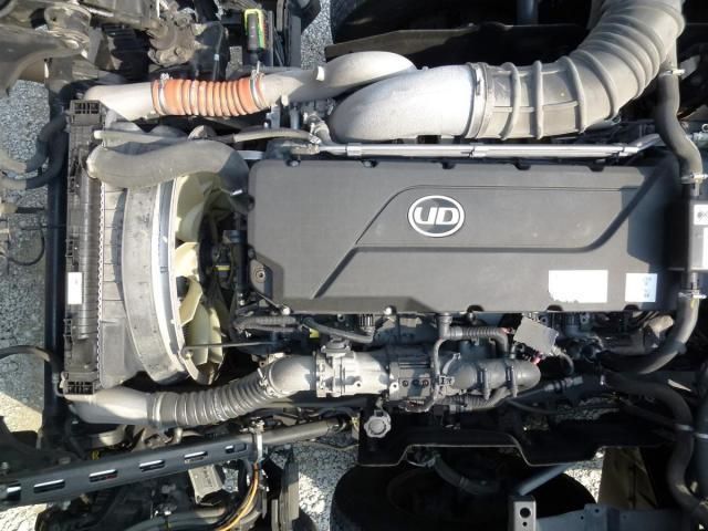 Ref No.A15861779 NISSAN DIESEL QUON Image#19